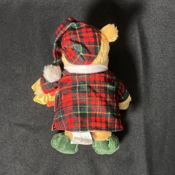 ⭐️ Disney Store Exclusive Winnie the Pooh Bear Christmas Plaid Pajama Plush - Picture 4 of 16